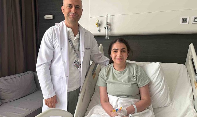 Boğazından su bile geçmiyordu, başarılı bir operasyonla yeniden yemek yiyebildi