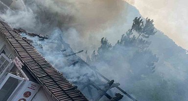 Bolu'da ekmek teknesi yanarak kül oldu