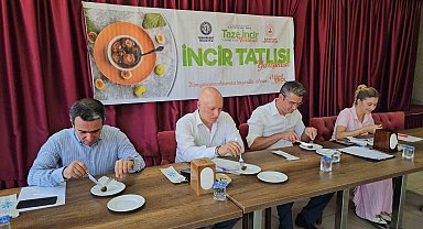 Buharkent'te taze incirli tatlılar yarıştı