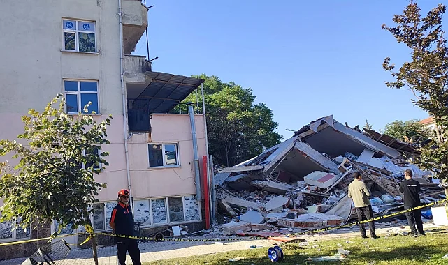 Bursa, Balıkesir'de depremin yaralarını birlikte sarıyor
