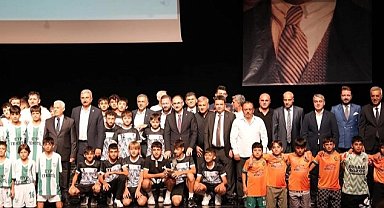 Bursa Gemlik Belediyespor'dan 3 kupa birden