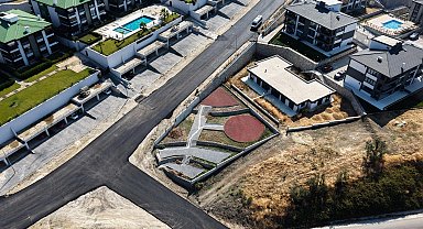 Bursa Gemlik'te yol çalışmalarıyla konforu artırıyor