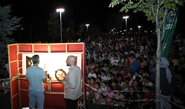 Bursa İnegöllü çocuklar Karagöz'le buluştu