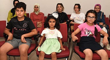 Bursa Osmangazi'de çocuklara mektup alışkanlığı kazandırıldı