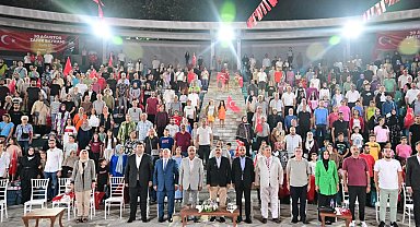Bursa Yıldırım'da Zafer coşkusu