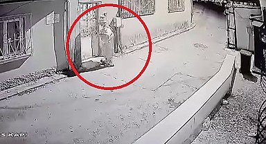 Bursa'da palyaço kıyafetli şahıs gözaltına alındı