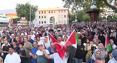 Bursa'da yüzlerce kişi Gazze için yürüdü