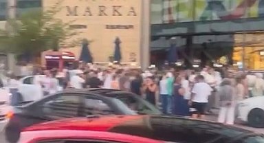 Bursa'daki AVM'lerde deprem paniği