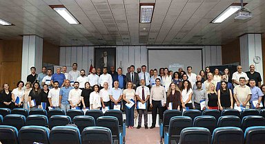 BUÜ'de başarılı akademisyenler ödüllendiriliyor