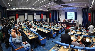 Büyükşehir Meclisi'nde 104 madde karara bağlandı