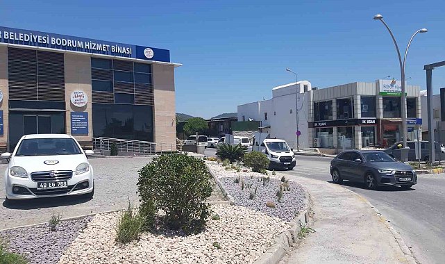 Büyükşehir'den doğaya ve kent estetiğine yeşil dokunuş