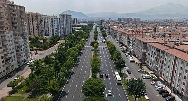 Büyükşehirin 20 milyon TL'lik yatırımla yenilediği havalimanı yoluna vatandaşlardan tam not
