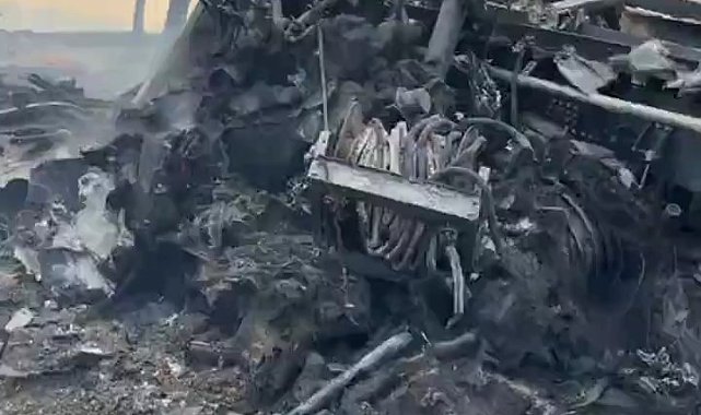 Çanakkale'de yanan itfaiye aracı hurdaya döndü