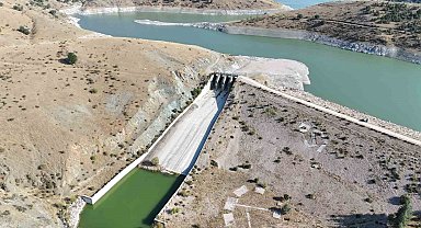 Çatören Barajı'nın gövdesinde dahi su kalmadı