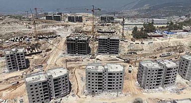 Cebike Mahallesi'nde afet konutları hızla sürüyor