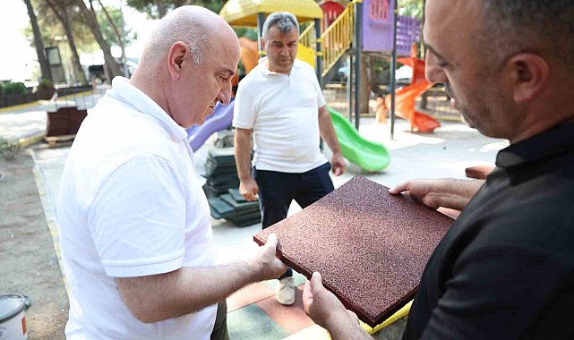 Çekici eline alan Başkan Muzaffer Bıyık, işçilere destek verdi