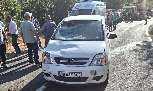 Cenazeye gidenlere otomobilin çarptığı kazada ölü sayısı 2'ye yükseldi