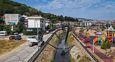 Çevre ve su sağlığı için dere ıslah çalışmaları devam ediyor