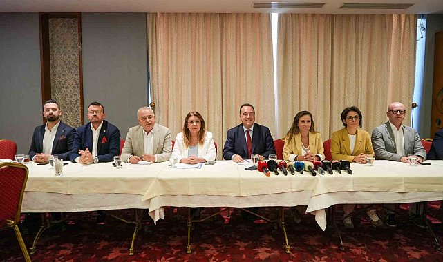 CHP'li vekillerden Manisa çıkarması