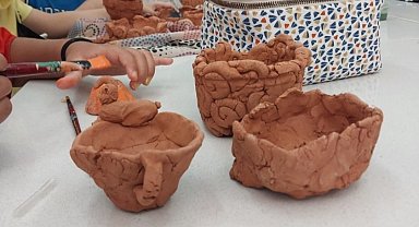 Çocuk Üniversitesi'nde minikler seramikle hayal güçlerini geliştirdi