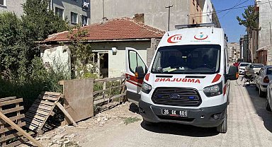Çocuklar metruk evde ceset buldu