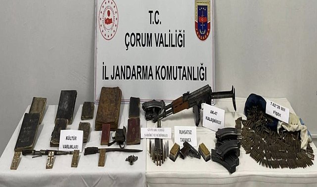 Çorum'da 10 adet el yazması Kur'an-ı kerim ele geçirildi