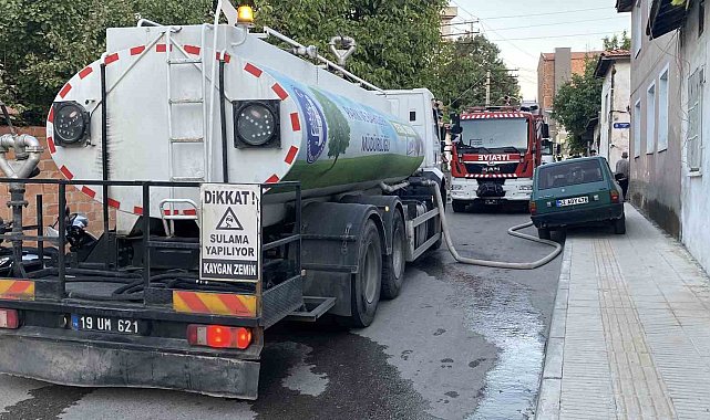 Çorum'da çıkan yangında 5 ev zarar gördü