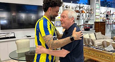 Cristian Baroni, Aziz Yıldırım'ı ofisinde ziyaret etti