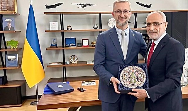 Cumhurbaşkanı Başdanışmanı Topçu, Ukrayna'nın Ankara Büyükelçisi Celal'i ziyaret etti