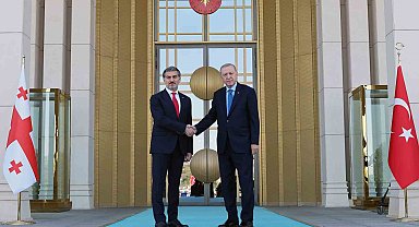 Cumhurbaşkanı Erdoğan, Gürcistan Cumhurbaşkanı Kavelashvili'yi törenle karşıladı