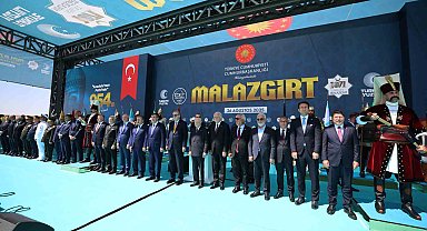 Cumhurbaşkanı Erdoğan: "Yönünü Ankara'ya ve Şam'a dönenler kazanacak"