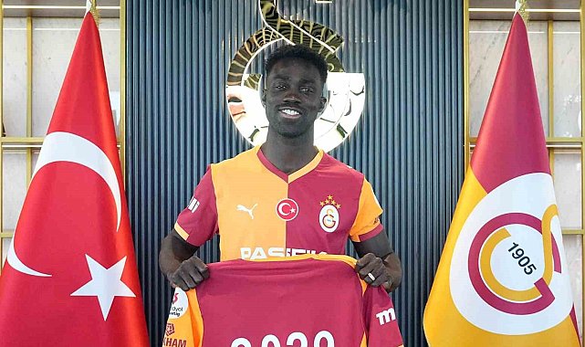 Davinson Sanchez, 2029'a kadar Galatasaray'da