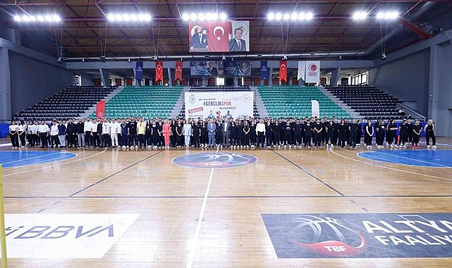 Denizli Gençlik Spor Akademisi kazandırmaya devam ediyor