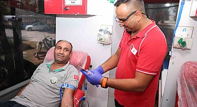 Denizli OSB'den Türk Kızılayına kan bağışı desteği