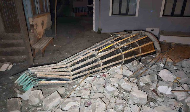 Deprem bölgesinde vatandaşlar o anları anlattı