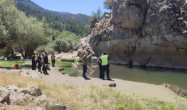 Deredeki girdabın yuttuğu kız kardeşlerin cansız bedenlerine ulaşıldı