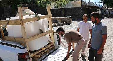 Diyarbakır'da vatandaşın evinde bulundurduğu tarih eser pitos müzeye taşındı