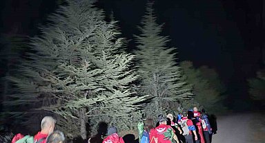 Dorlion Arama Kurtarma ekibi meteor yağmurunu zirveden izledi