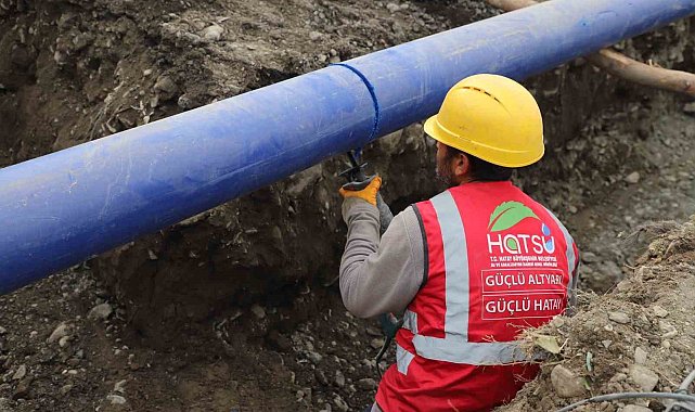 Dörtyol'da şebeke yenileme çalışmaları sürüyor