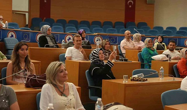Düzce'de 'sessizliğin içinde huzur' semineri gerçekleştirildi