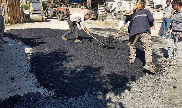 Düzce'de köy yollarında bakım onarım devam ediyor