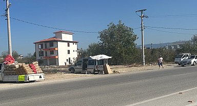 Düzce'de seyyar satıcılara belediye seyirci kalıyor