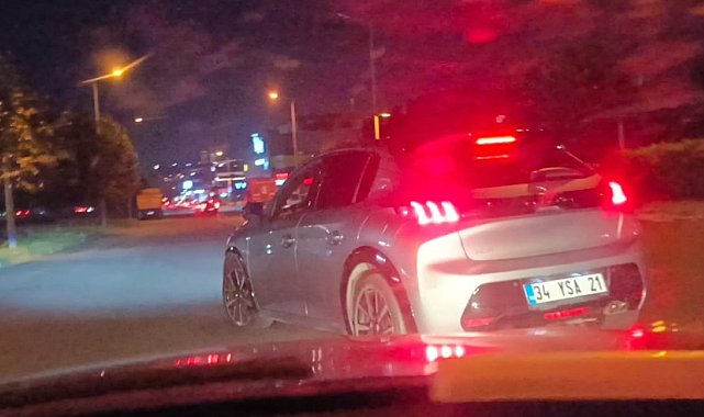 E-5 Karayolu'nda trafik tartışması büyüdü: Kovalama ve küfürlü saldırıya dönüştü