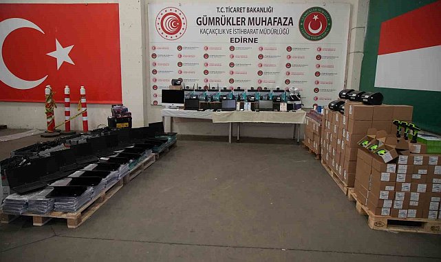 Edirne'de, gümrükte 3 ayrı operasyonda milyonluk kaçak eşya ele geçirildi