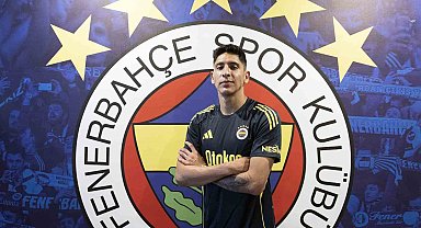 Edson Alvarez: "Taraftarlarımız için sahada savaşacağım"