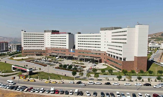 Elazığ Fethi Sekin Şehir Hastanesi, ilk 7 ayda 1 milyon 599 bin hastaya hizmet verdi