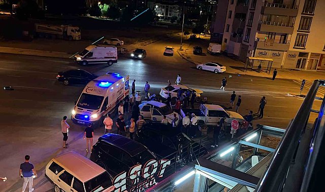 Elazığ'da zincirleme trafik kazası: 4 yaralı