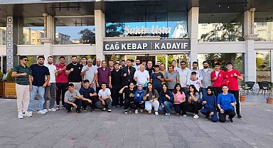 Elmalı, Erzurumlu boksörlerle yemekte bir araya geldi