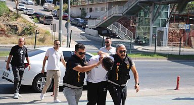 Emlakçıyı arayıp kiraladığı evde cinayet işlediğini söyleyen zanlı Gümüşhanede yakalandı