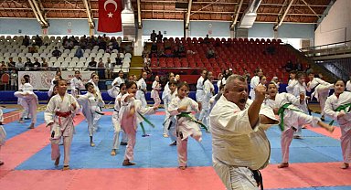 Emniyet amiri tatamiye çıktı